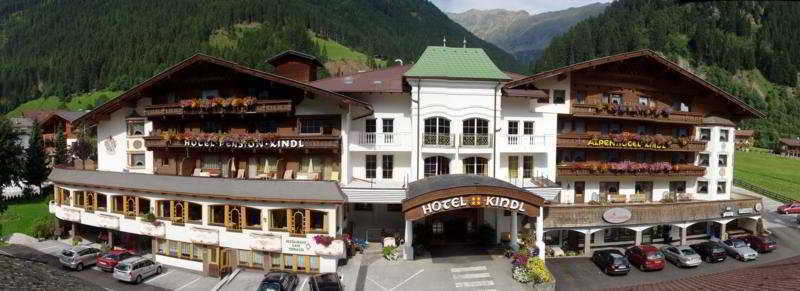 Familotel Kindl Neustift im Stubaital Exterior photo